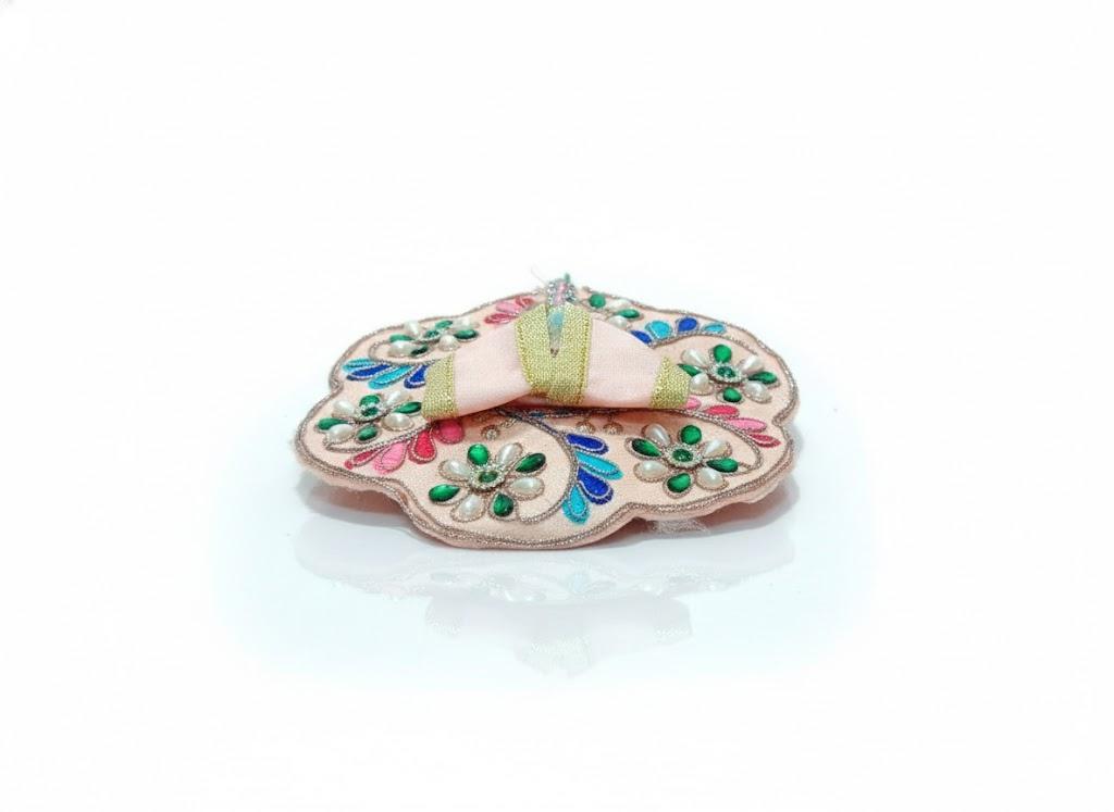 Poshak (pink)