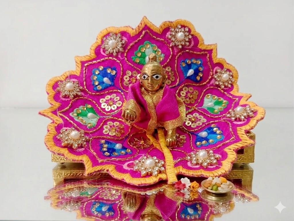 Aesthetic Poshak for Laddu Gopal
