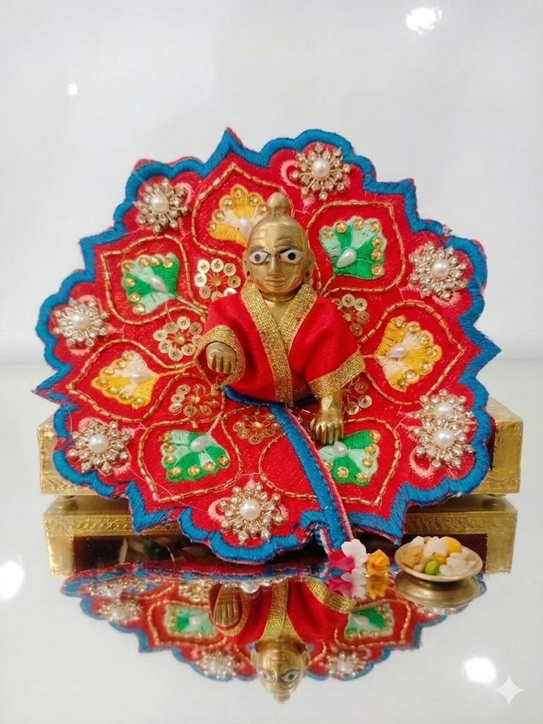 Aesthetic Poshak for Laddu Gopal